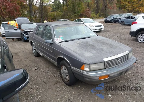 1991 Plymouth Acclaim Le z USA, uszkodzony, nr VIN 1P3XA5632MF692288